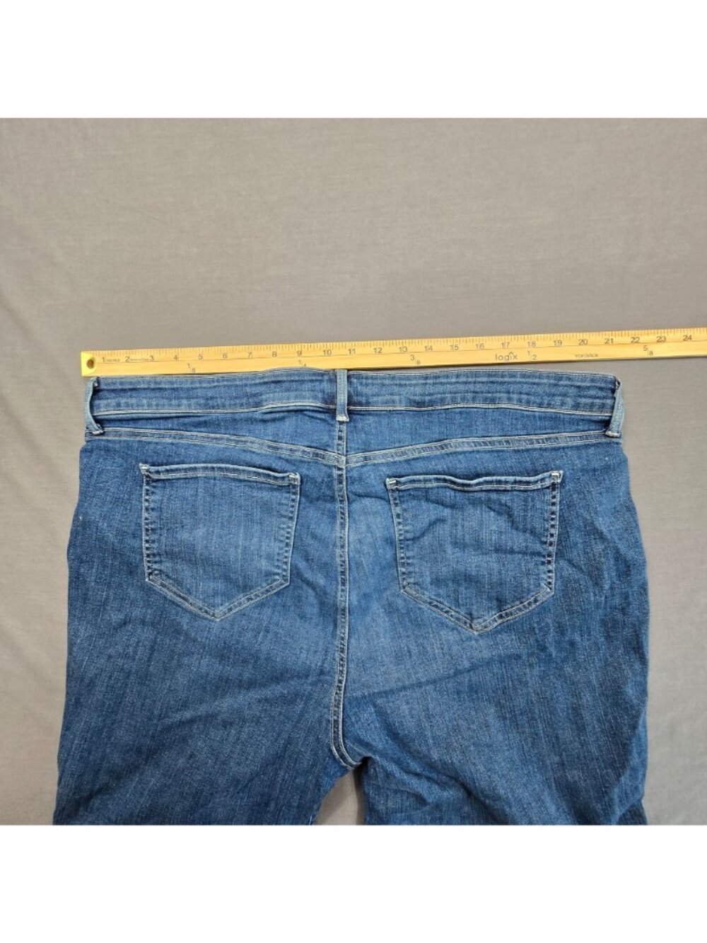 NYDJ 20W Womens Denim Briella Jean Shorts Medium Wash Lift Tuck Technology - Picture 4 of 4